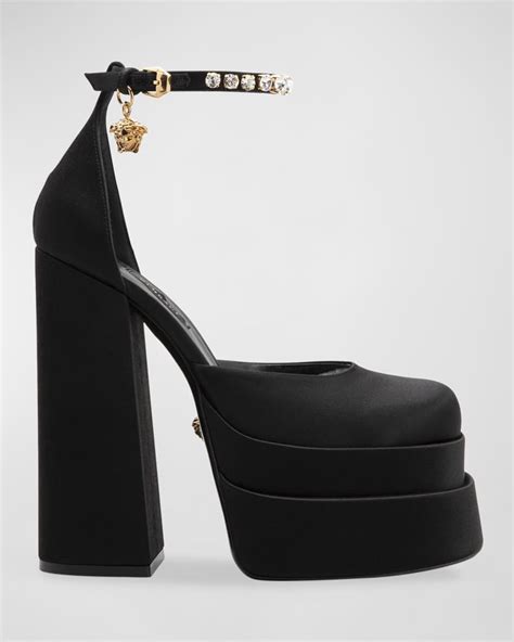 Versace Platform Heels Dupes – 10 Lookalikes of the Medusa Shoes